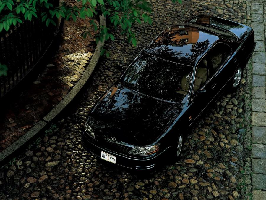  Toyota Windom 1991 года  (фото 8 из 14)